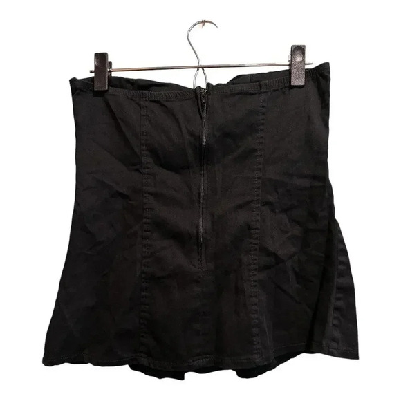 Studio Y Strapless Pleated Black‎ Top | Size M - Picture 2 of 6
